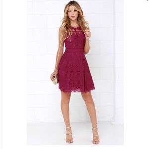 Lulu’s Magenta lace dress - M